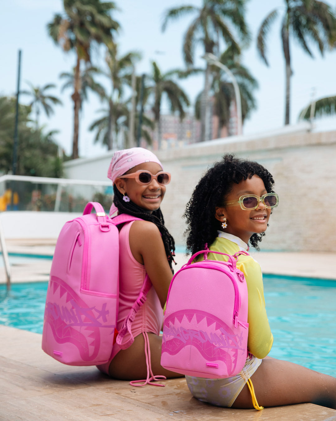SHADOW SHARKS - BUBBLE POP BACKPACK