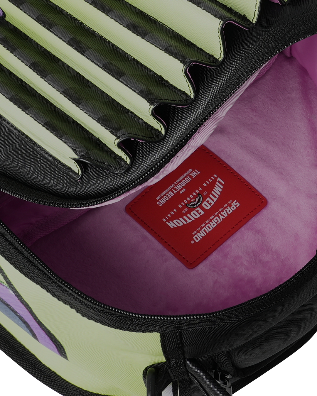 OPTICAL ILLUSION 2 WAY DESIGN BACKPACK