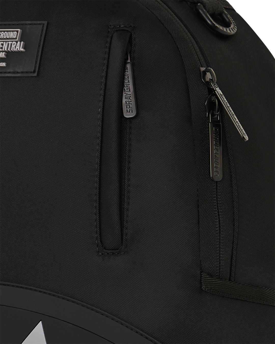 SHARK CENTRAL 2 DARK MODE BACKPACK