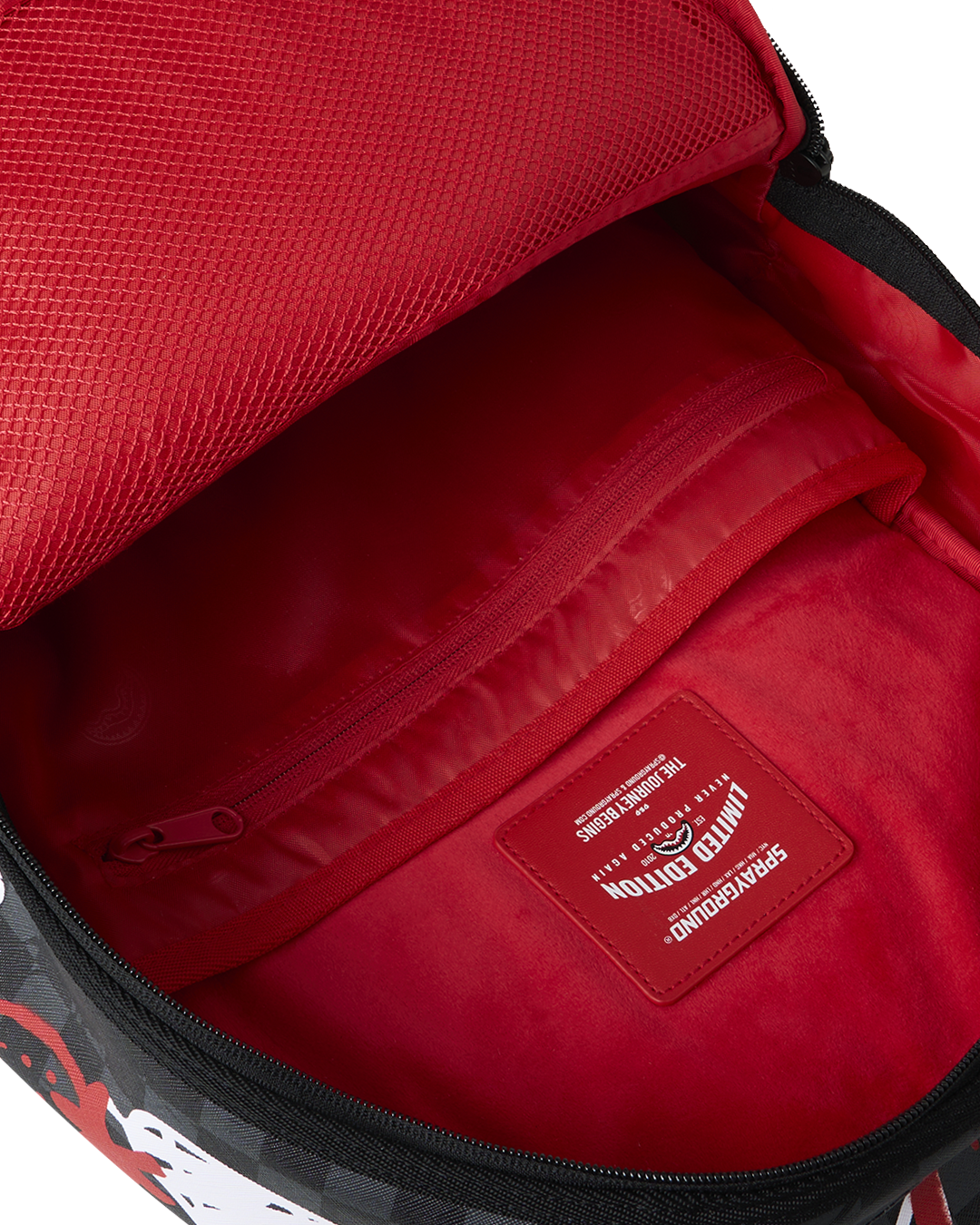 HELLO KITTY OFFICIAL COLLAB - FRESH PAINT BACKPACK