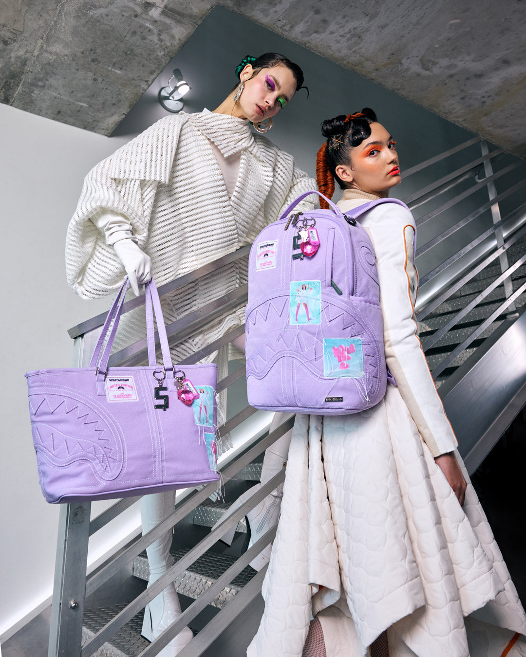 PASSPORT TO PARADISE TOTE